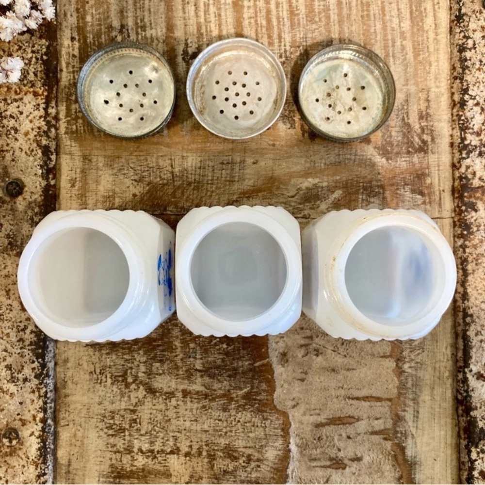 1940s Vintage Milk Glass Salt, Pepper, & Sugar Shakers Dutch Boy Girl Spice Jars - Picture 5 of 13
